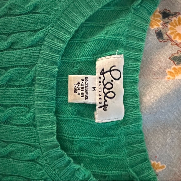 Cashmere Lilly Pulitzer sweater - Picture 3 of 4